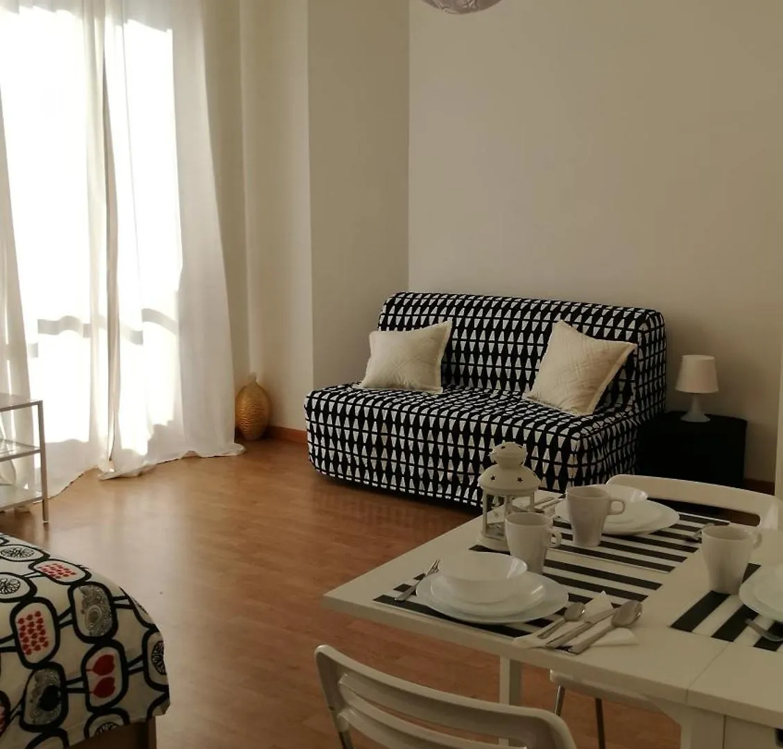 Monolocale Zona Loreto Mm1 Pasteur P1 Milan